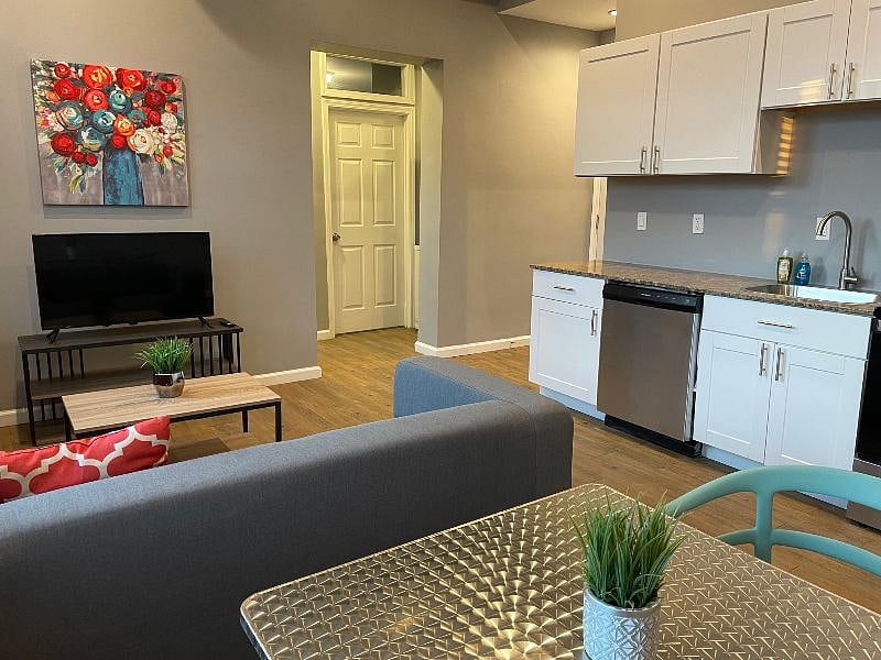 Furnished Finder property 338271_1 photo 4