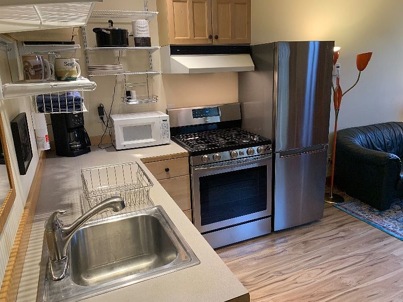 Kitchen with Appliances