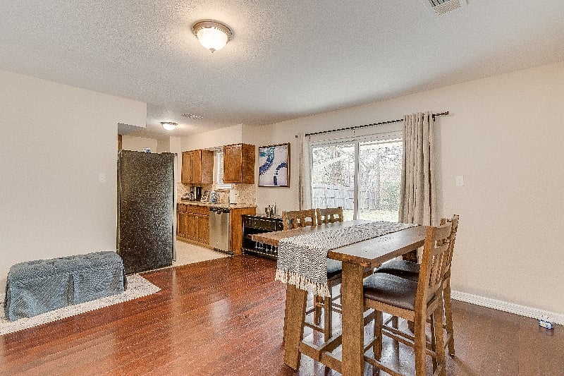 Furnished Finder property 338309_1 photo 9
