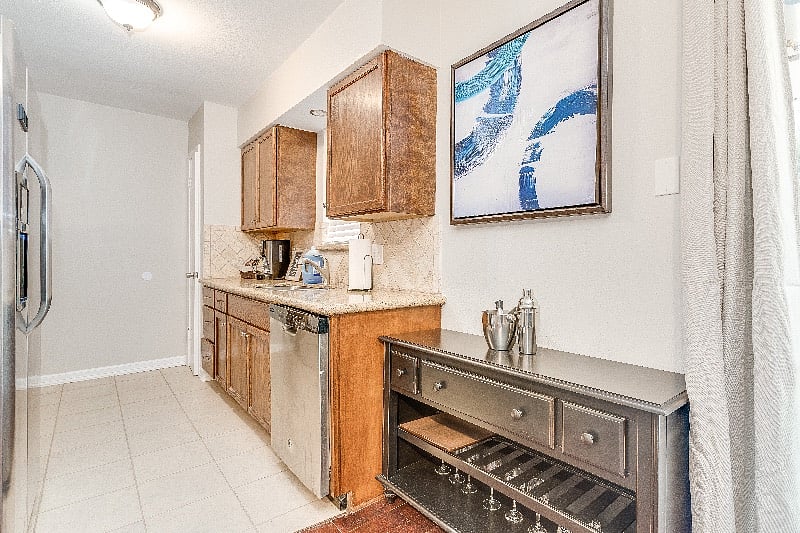 Furnished Finder property 338309_1 photo 10