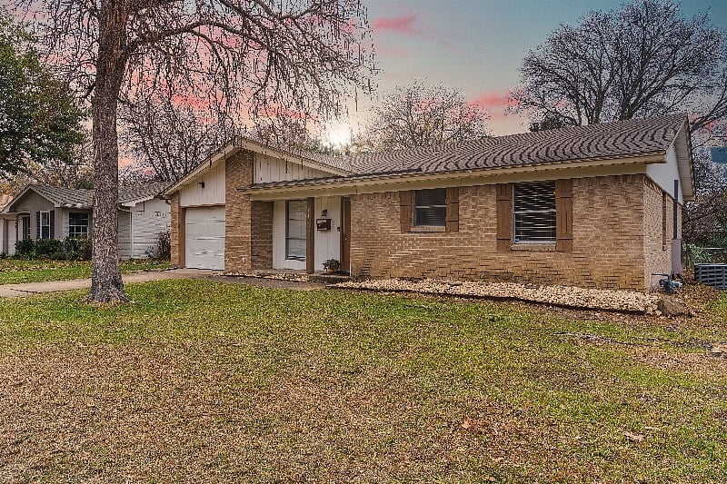 Furnished Finder property 338309_1 photo 25