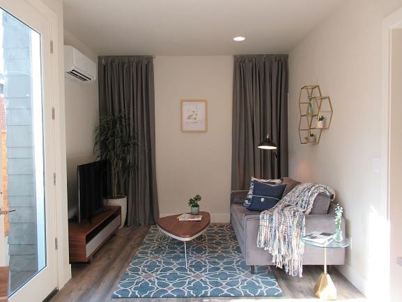 Furnished Finder property 338368_1 photo 3