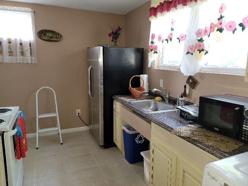 Furnished Finder property 338469_1 photo 9