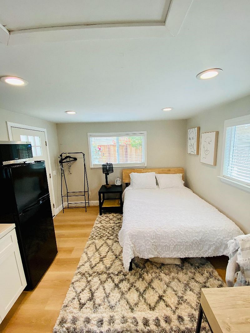 Furnished Finder property 338504_2 photo 3