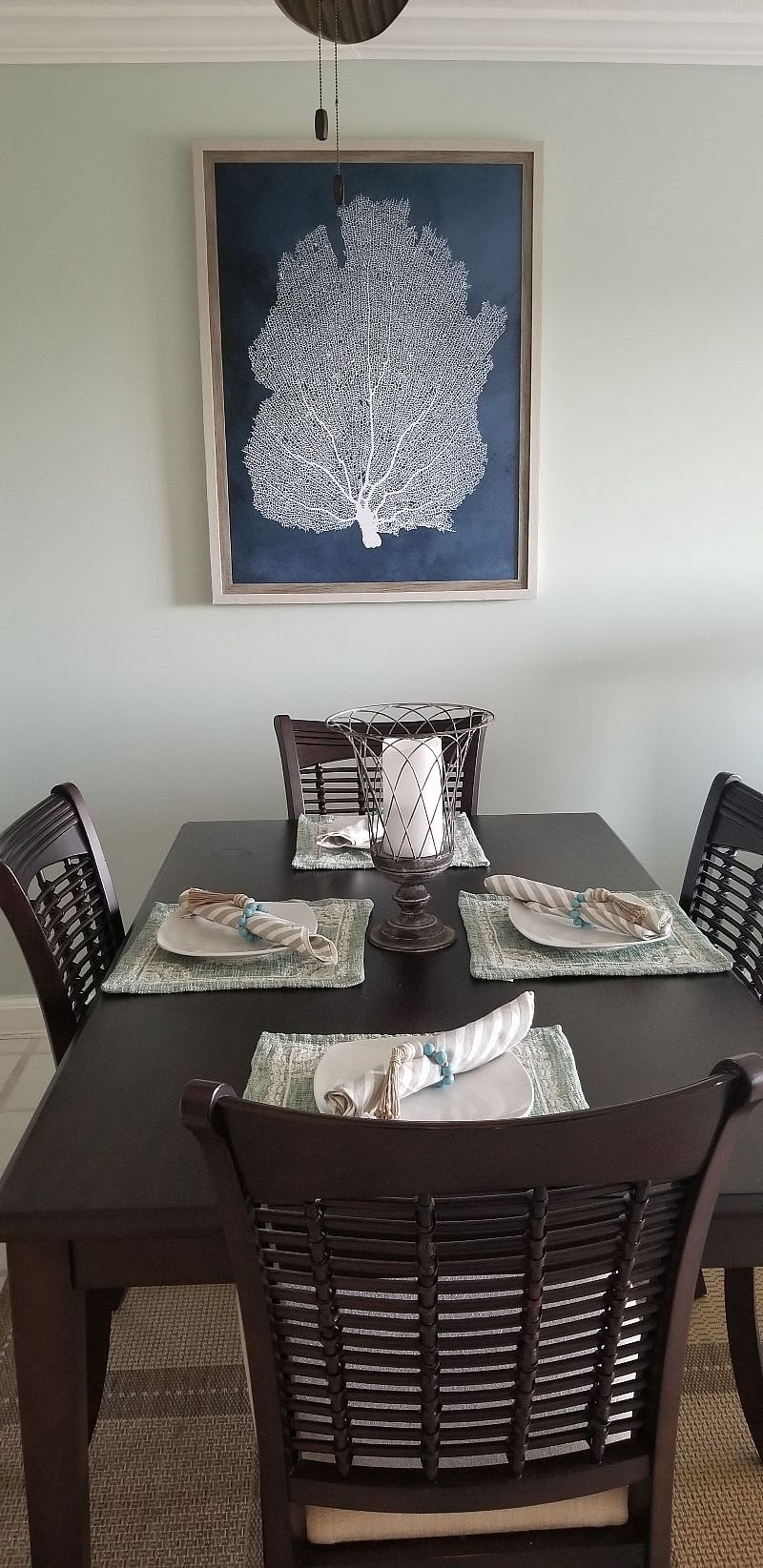 Dining table for 4 plus a bar height counter with 2 swivel stools.  Added dining in Lanai if needed or to enjoy those evening nights.