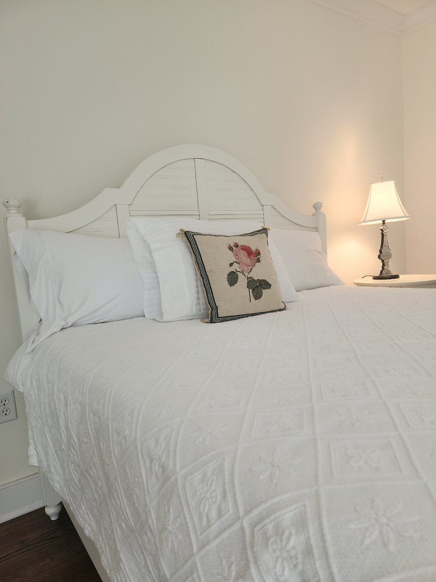Furnished Finder property 338551_2 photo 16