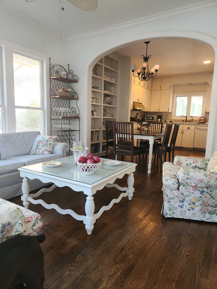 Furnished Finder property 338551_2 photo 36