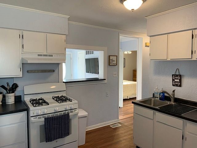 Furnished Finder property 338580_1 photo 15