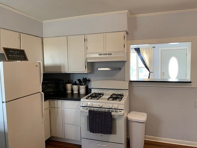 Furnished Finder property 338580_1 photo 19