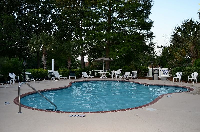 Furnished Finder property 338625_1 photo 18