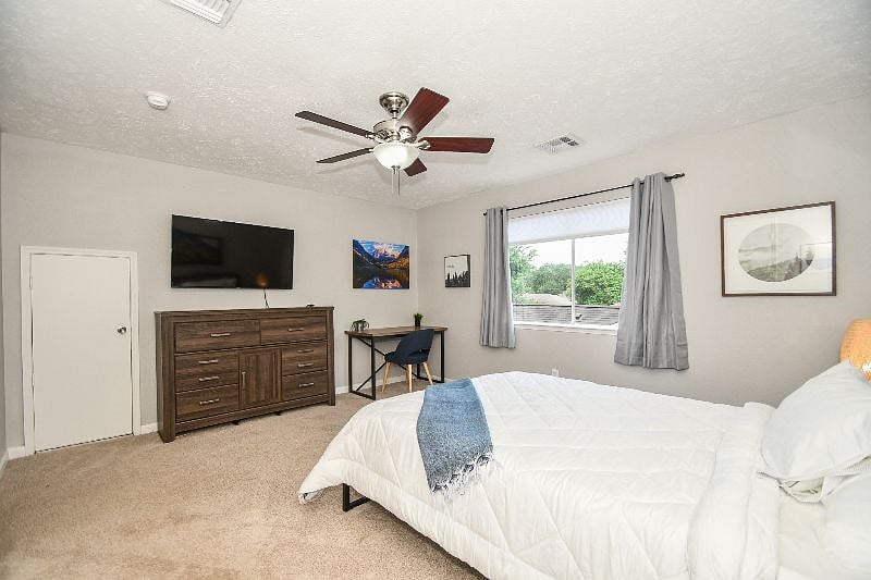 Furnished Finder property 338742_1 photo 14