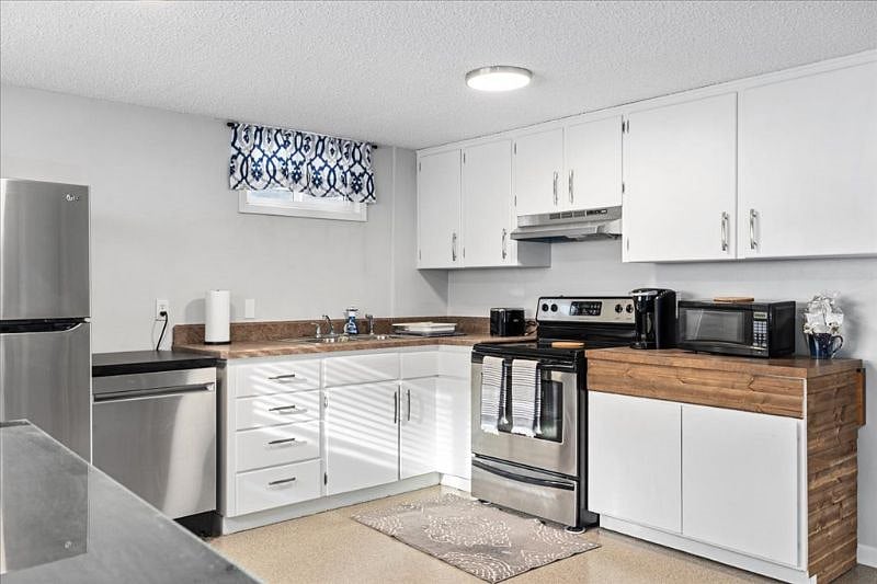 Furnished Finder property 338750_1 photo 6