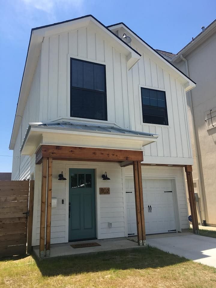 Front of home (owner's entrance).