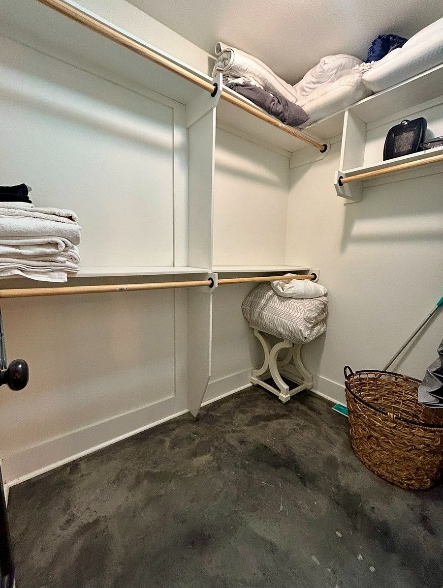 Large closet!