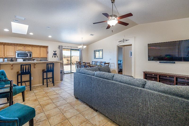 Furnished Finder property 338833_1 photo 8