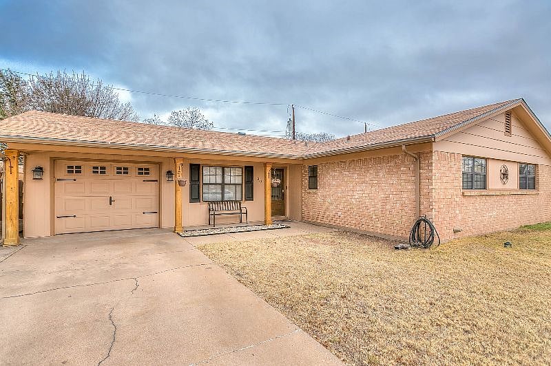 Furnished Finder property 338869_2 photo 6