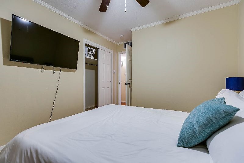 Furnished Finder property 338869_2 photo 2