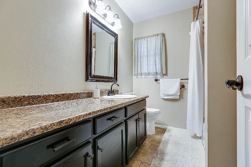 Furnished Finder property 338869_2 photo 3