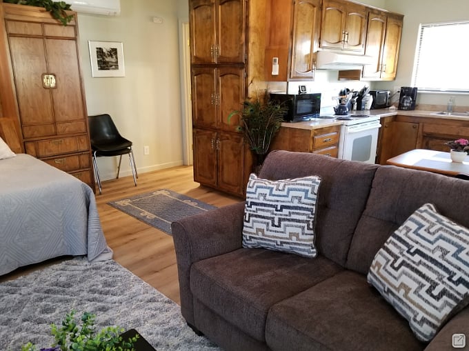Furnished Finder property 338876_1 photo 4