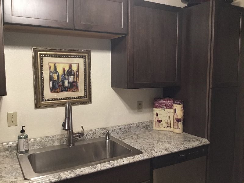 Furnished Finder property 338878_1 photo 4
