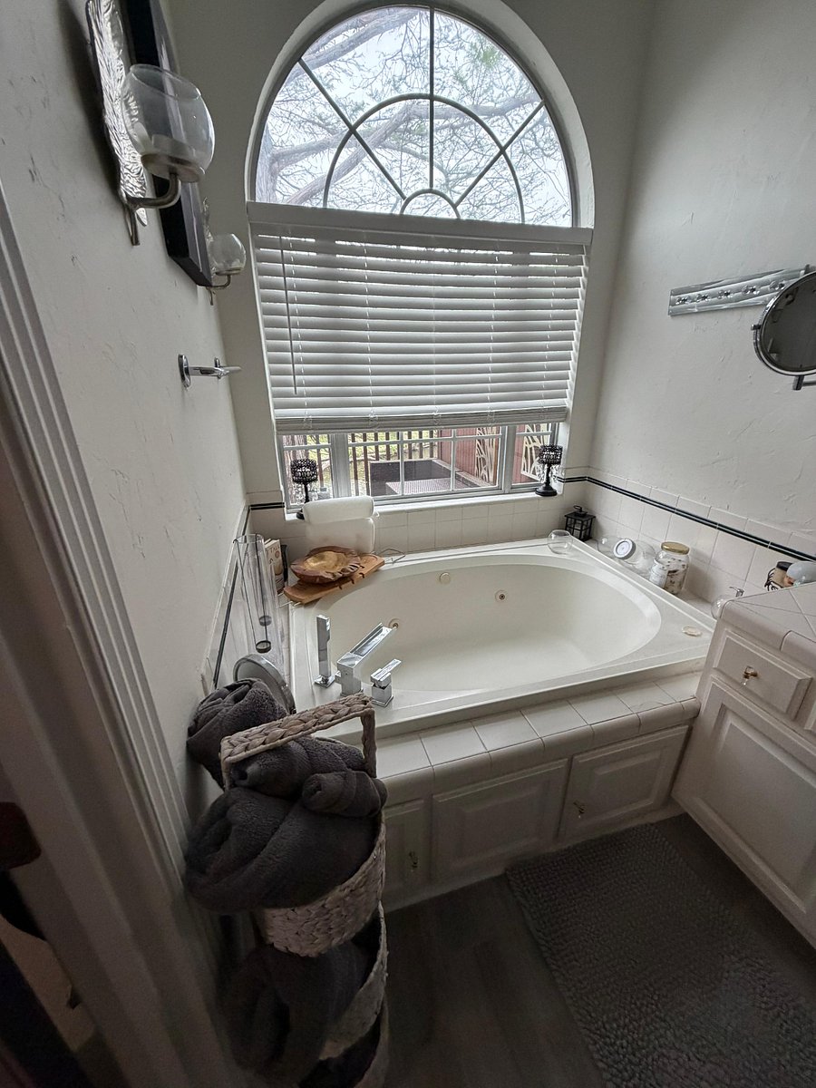 Furnished Finder property 338923_1 photo 9