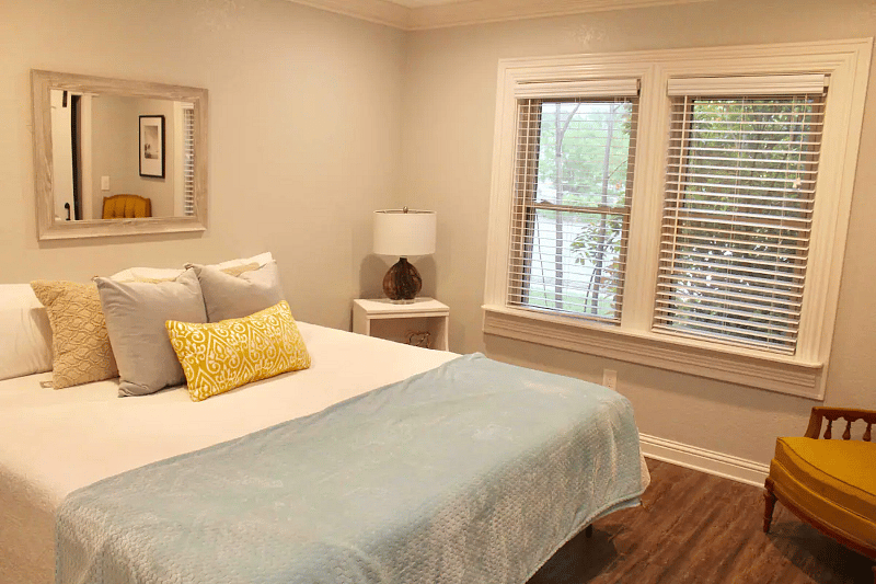Furnished Finder property 339009_1 photo 17