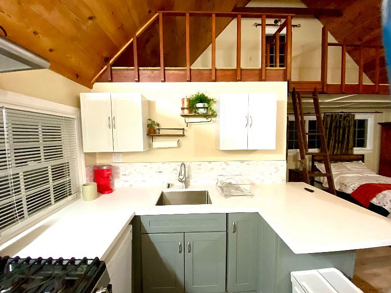Furnished Finder property 339032_1 photo 4