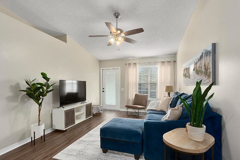 Furnished Finder property 339042_1 photo 4