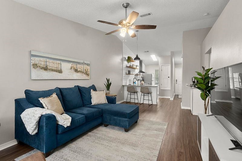 Furnished Finder property 339042_1 photo 1