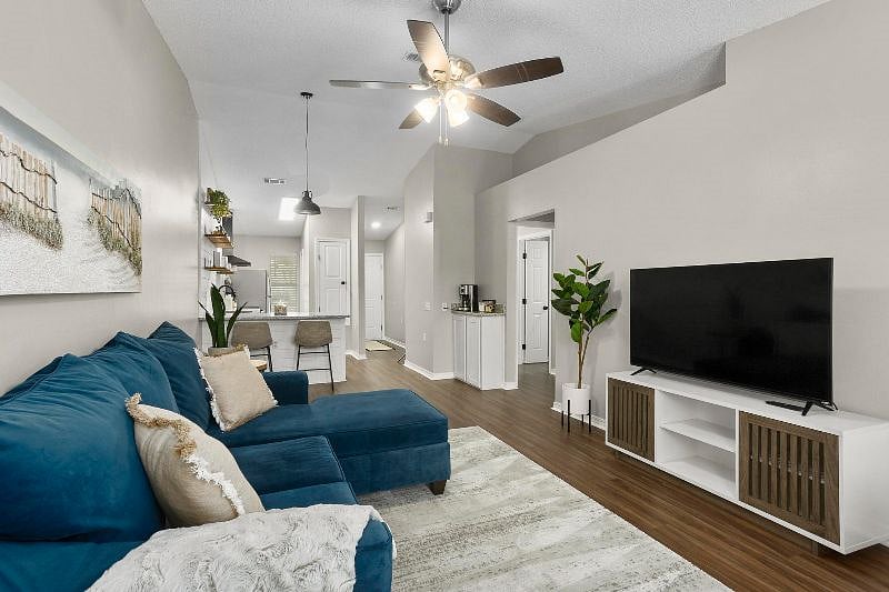 Furnished Finder property 339042_1 photo 6