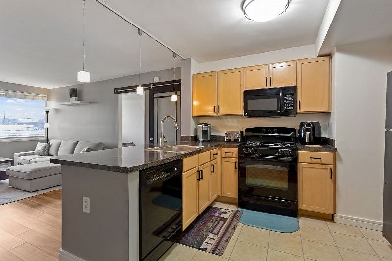 Furnished Finder property 339045_1 photo 3