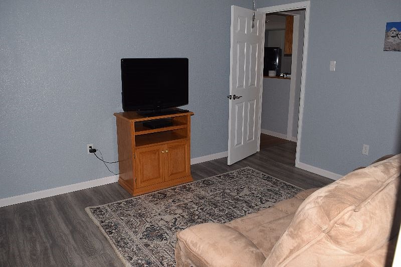 Furnished Finder property 339060_1 photo 6
