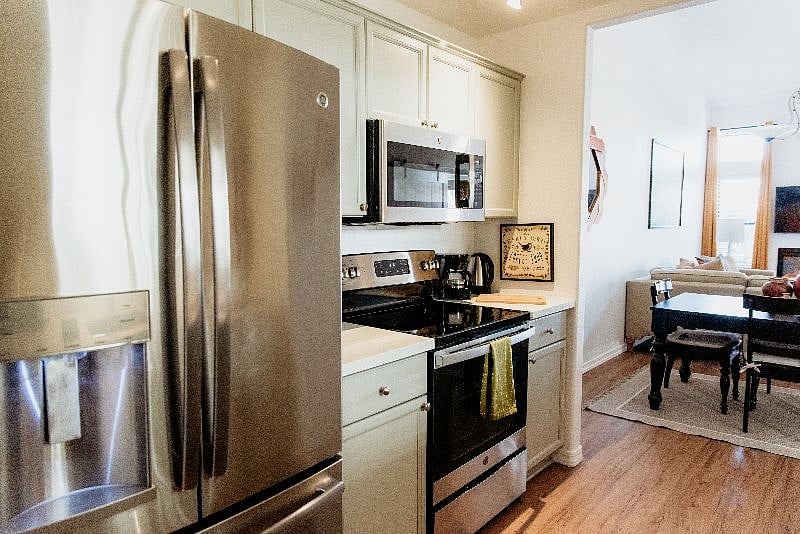 Furnished Finder property 339110_1 photo 6