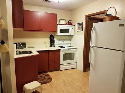 Furnished Finder property 339130_1 photo 4