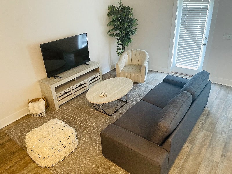 Furnished Finder property 339171_1 photo 3