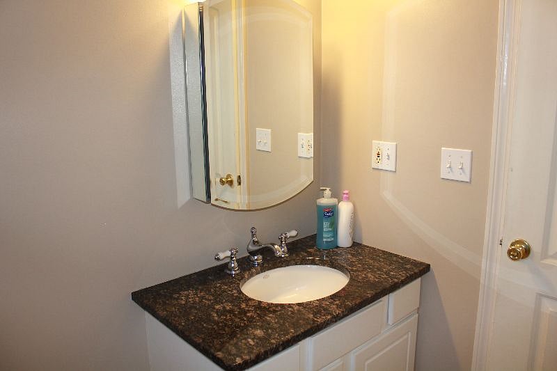 Furnished Finder property 339206_1 photo 18