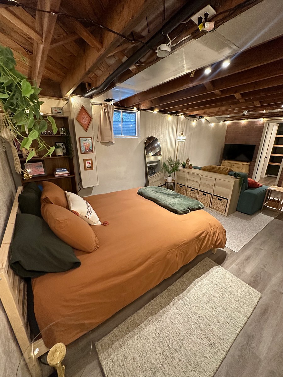 Comfy queen size bed