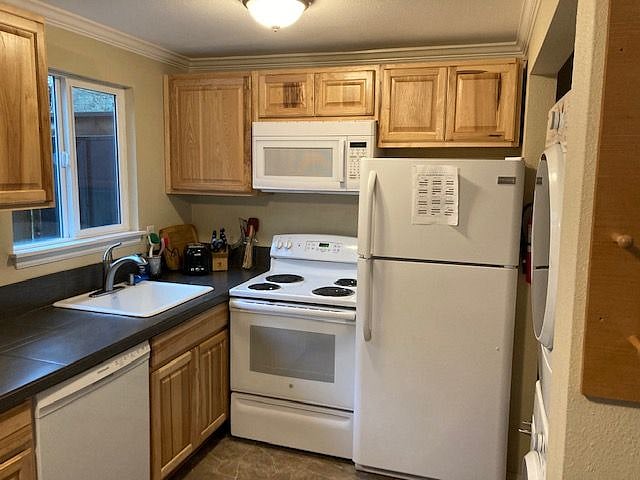 Furnished Finder property 339247_1 photo 8