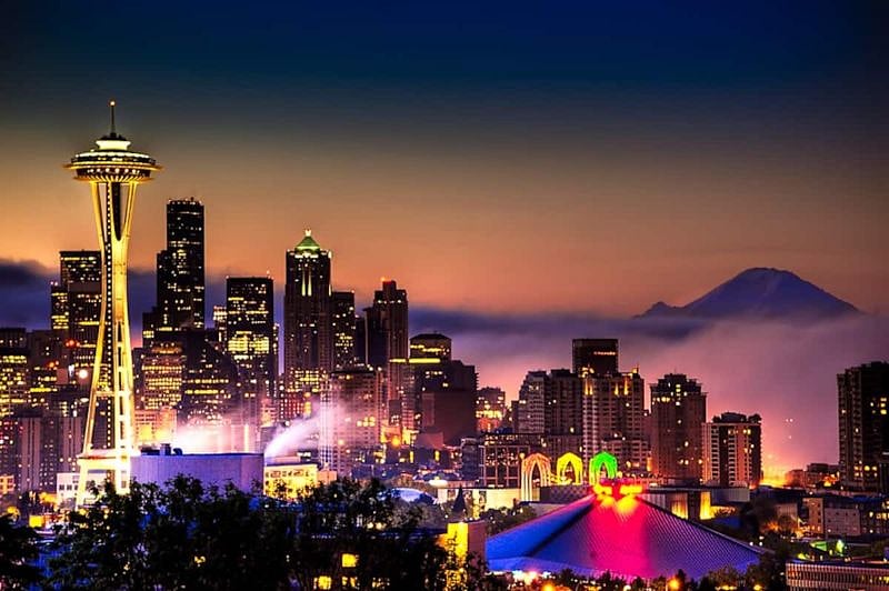 or hop a bus 2 blocks away to taste Seattle's night life