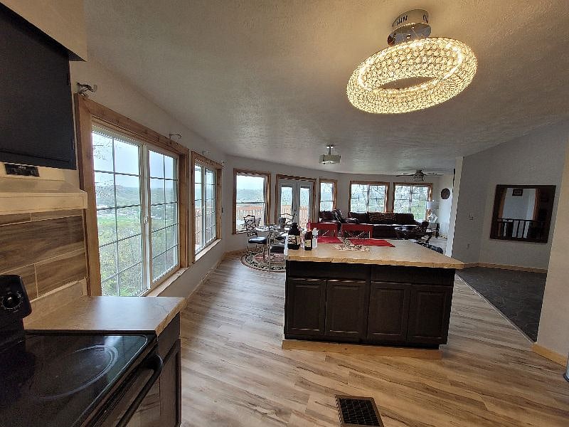 Furnished Finder property 339362_1 photo 3