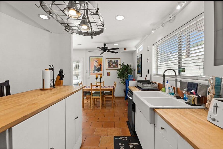 Furnished Finder property 339373_1 photo 10