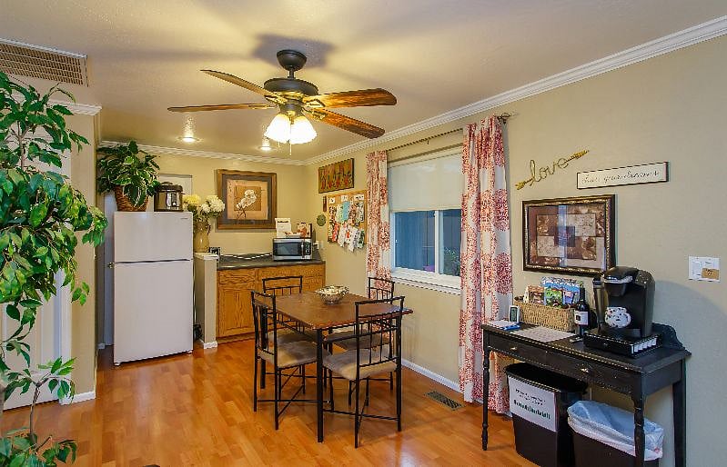 Furnished Finder property 339417_1 photo 3