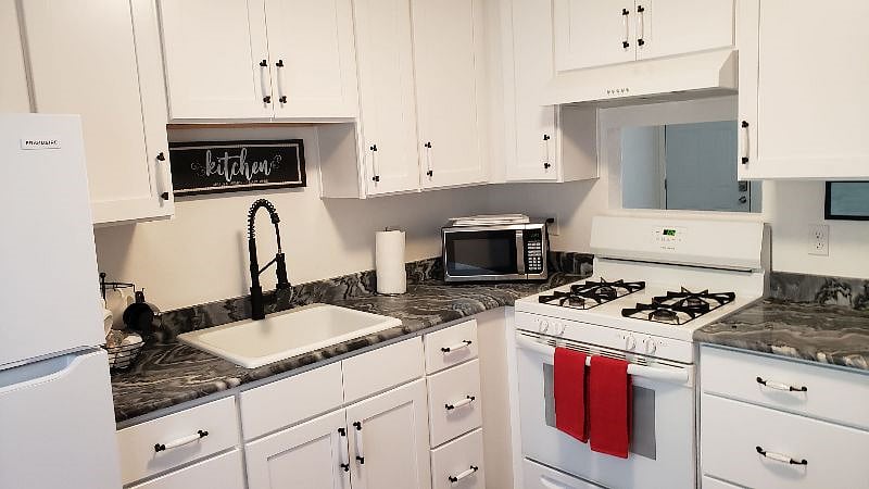 Furnished Finder property 339423_6 photo 3