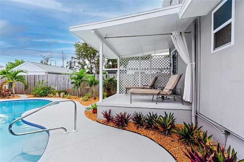 Furnished Finder property 339434_1 photo 3