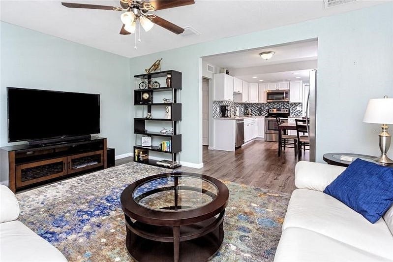 Furnished Finder property 339434_1 photo 7