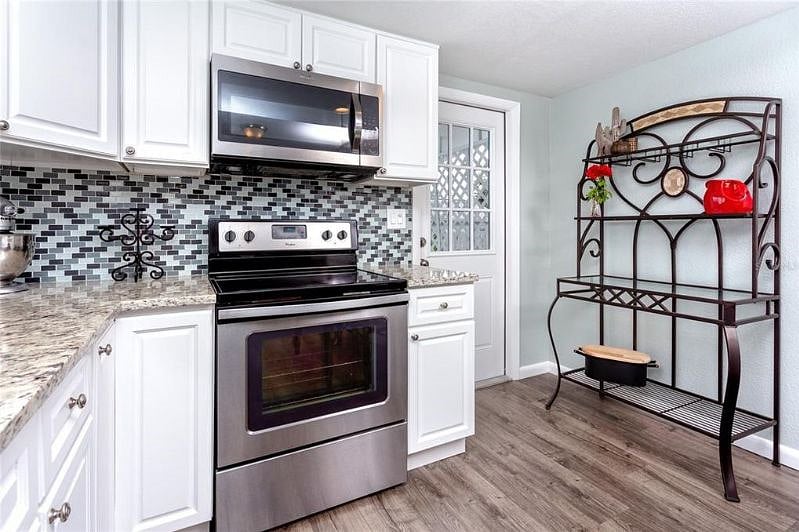 Furnished Finder property 339434_1 photo 10