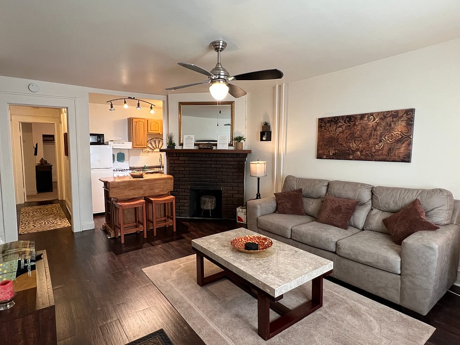 Furnished Finder property 339500_1 photo 4