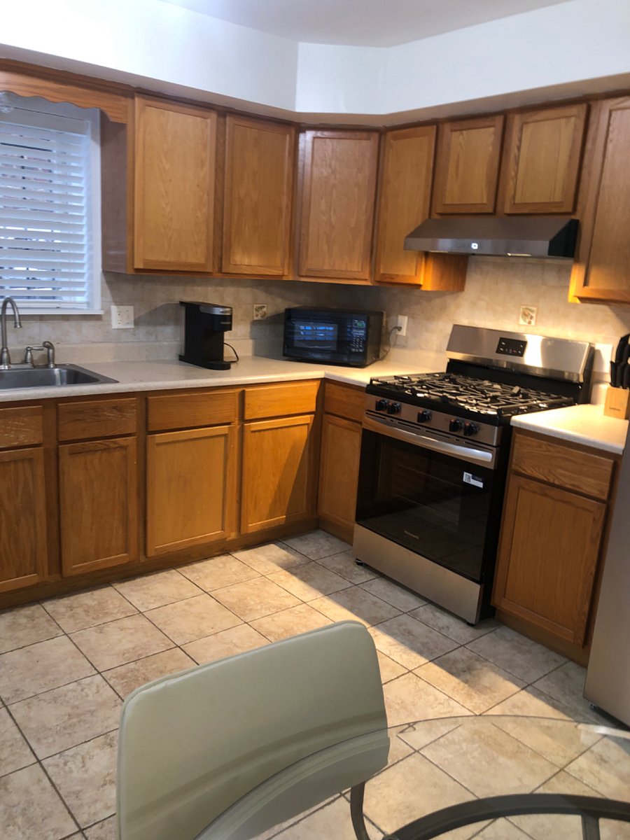Furnished Finder property 339650_1 photo 5