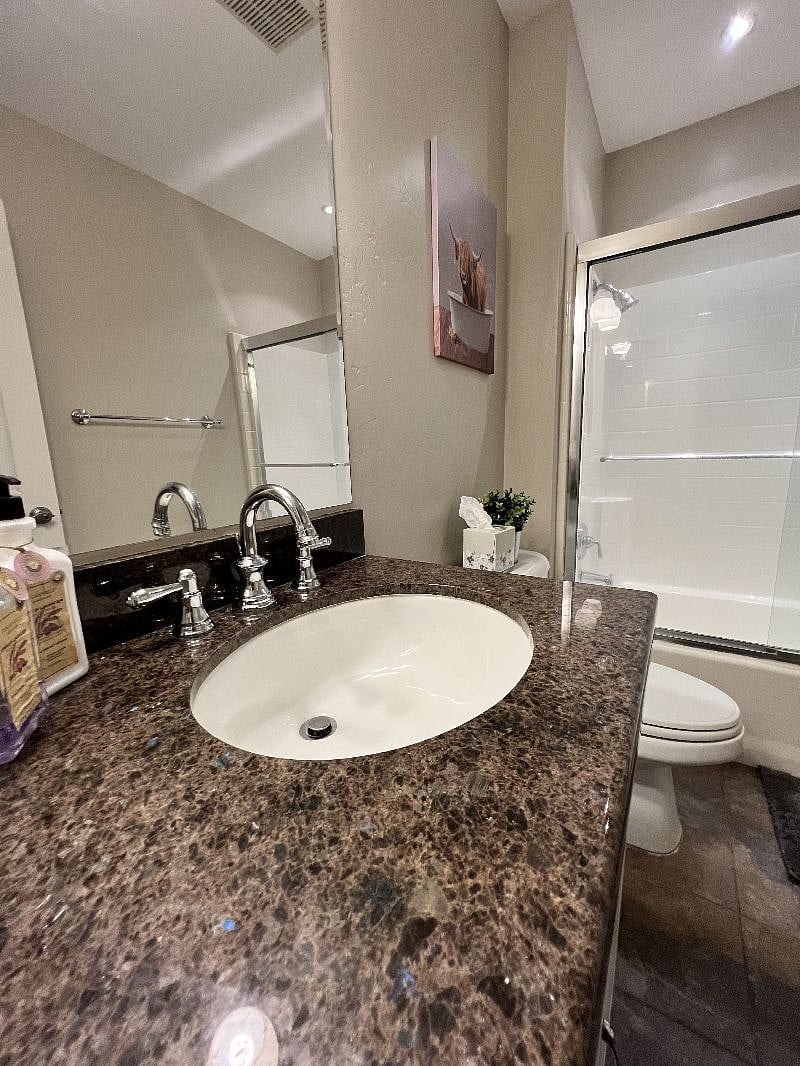 Upstairs bathroom