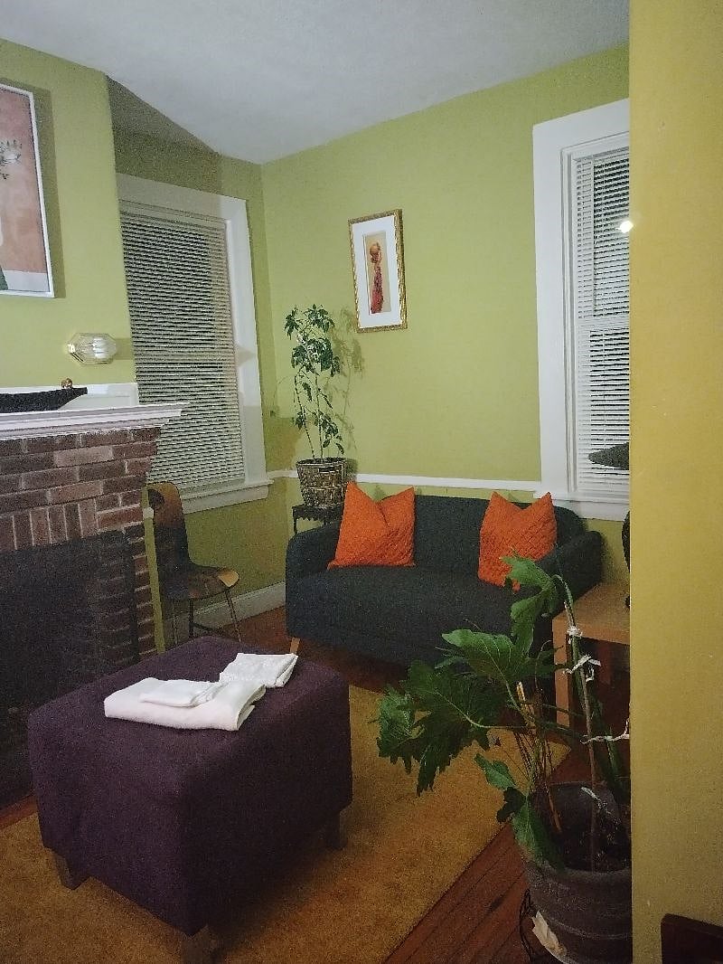 Furnished Finder property 339769_1 photo 3